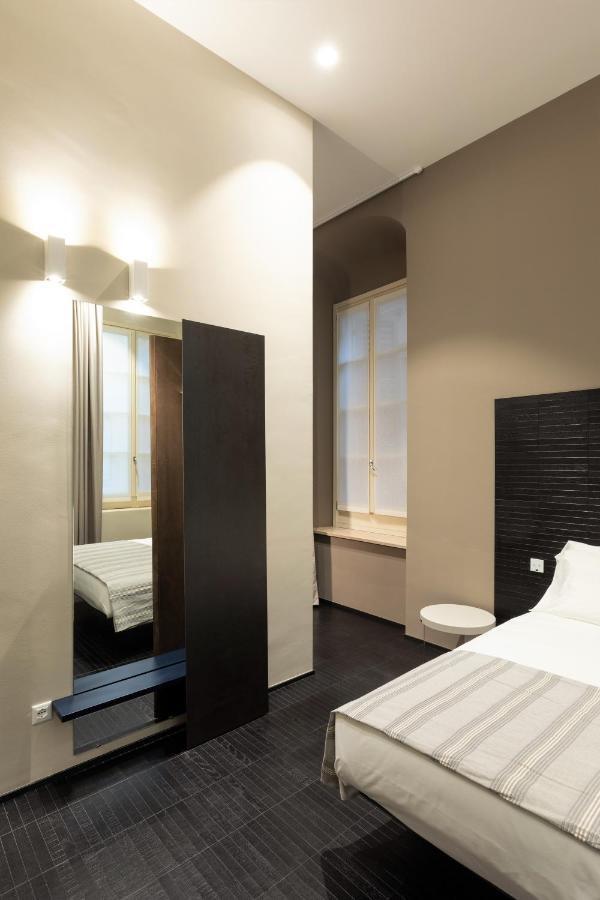 Salina Luxury Suites Parma Eksteriør bilde