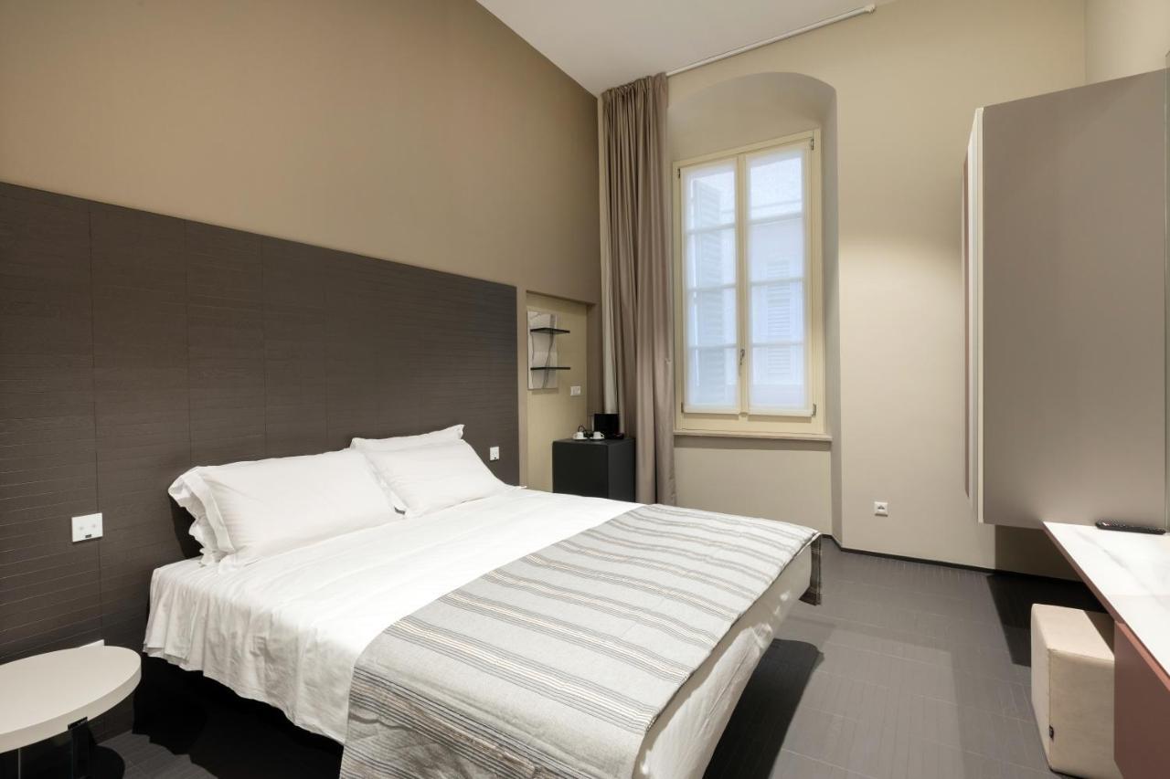 Salina Luxury Suites Parma Eksteriør bilde