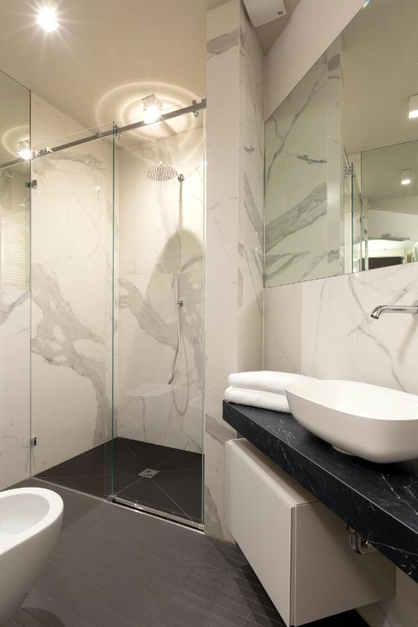 Salina Luxury Suites Parma Eksteriør bilde